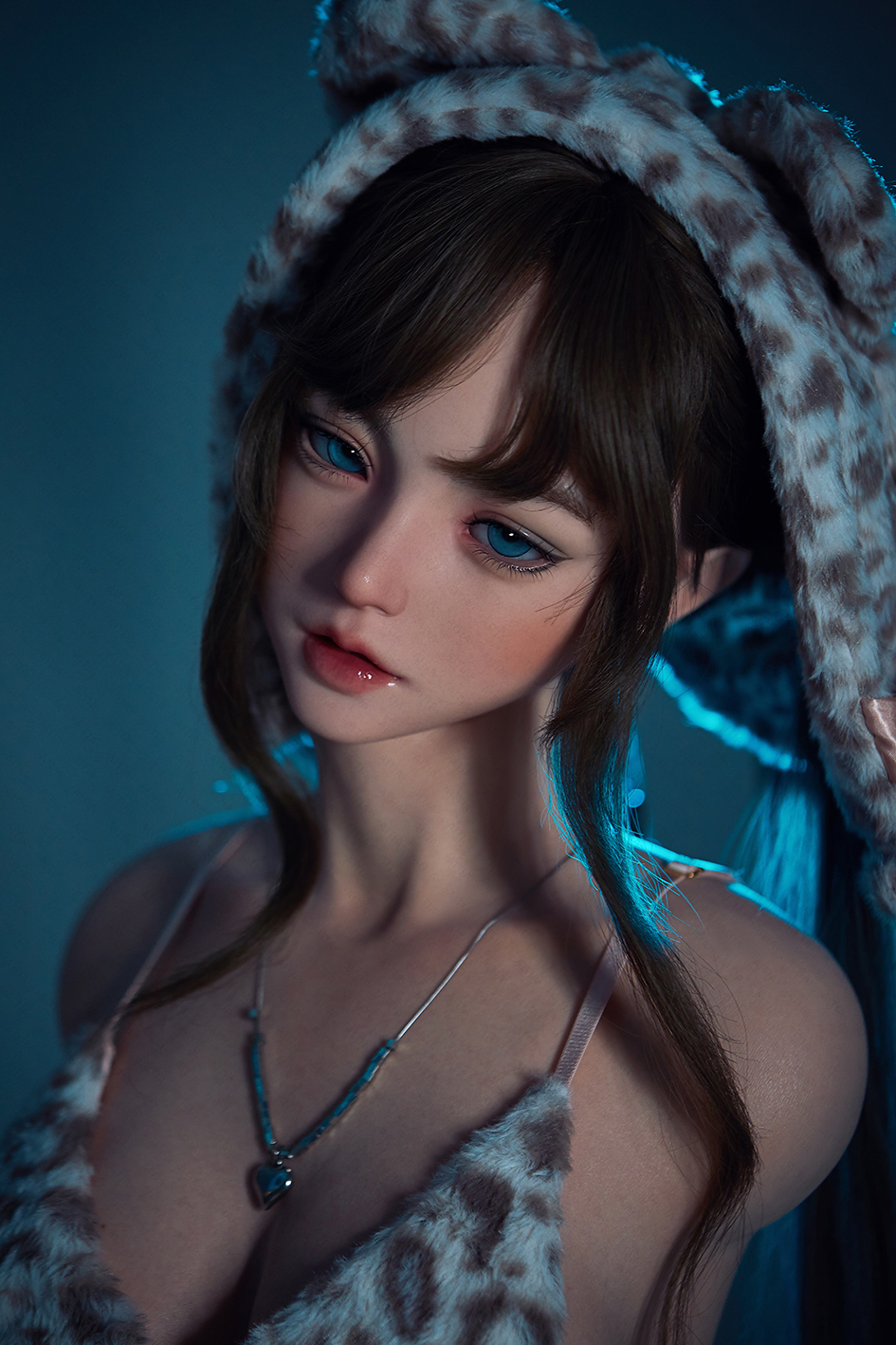 Willa 98cm Premium Silikon-Torso | Realistischer Oberkörper | A-Cup